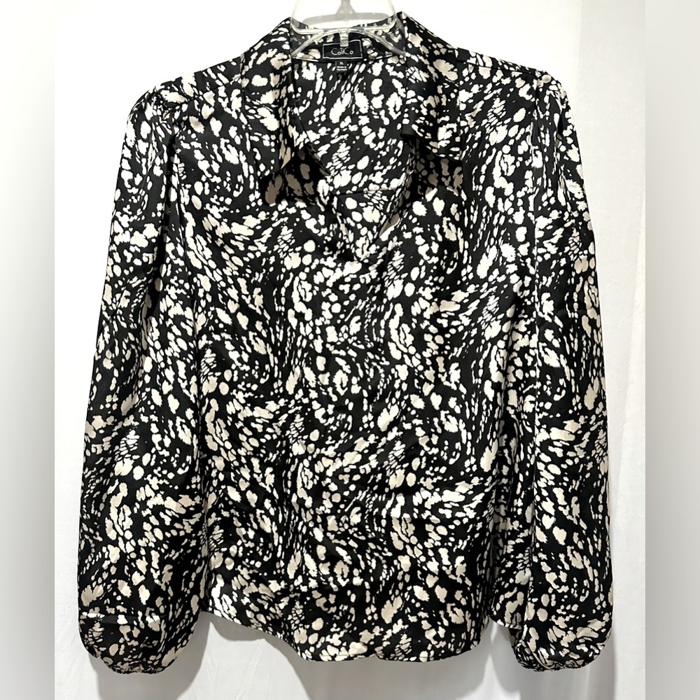 COCLICO Black and White Graphic Collar Neck Blouse - Size XL